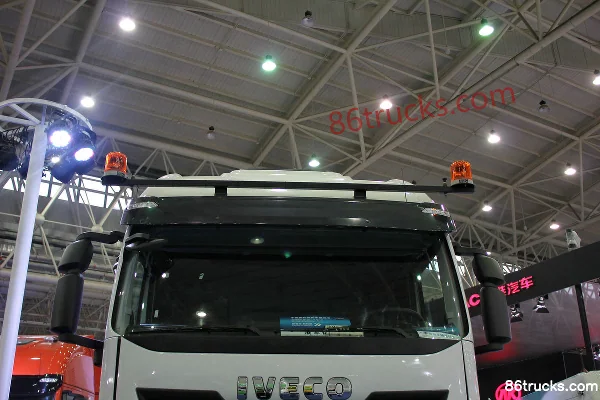 IVECO Trakker 560 ch tracteur routier 8X8(12 roues) Extérieur (3) | 86Trucks