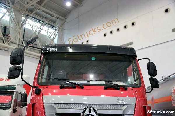 Sinotruk Hohan J7B 310 hp 8X4(12 wheels) dump truck chassis Exterior (3) | 86Trucks