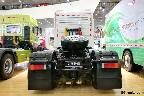 Dongfeng Tesun Heavy Truck 400hp 6X4(10 wheels) CNG Tractor Truck (EQ4250GLN2) Exterior (3) | 86Trucks