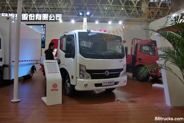 Dongfeng Kaipute N300 115 ch 4X2(6 roues) 4.17 m camion léger plateau à ridelles cabine simple Extérieur (2) | 86Trucks