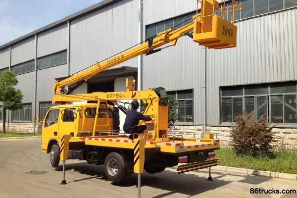 Dongfeng Duolika 99 hp 4X2(6 wheels) aerial work truck (Chusheng brand) Exterior (2) | 86Trucks