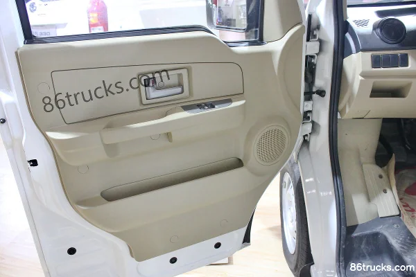 Dongfeng C37 101hp 1.4L Van Cab (2) | 86Trucks