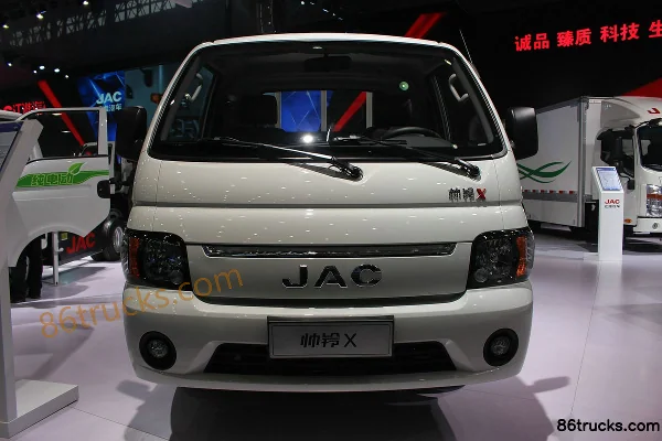 JAC Kangling X6 version haut de gamme 136 ch 4X2(6 roues) 3,11 m camion plateau simple cabine micro camion Extérieur (2) | 86Trucks