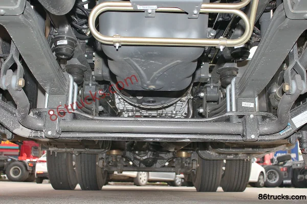 Sinotruk HOWO T7H Heavy Truck 440hp 6X2R Tractor Truck (Retarder) Chassis (1) | 86Trucks
