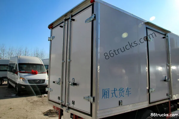 Yuejin Xiaofuxing S50Q 1.3L 87 hp 4X2(6 wheels) Gasoline 3.02m Single Row Van Mini Truck Body (2) | 86Trucks