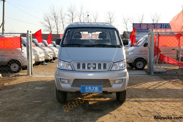 Changan Kuayue New Leopard II 1.2L 88hp 4X2(6 wheels) 2.85m single-row flatbed mini truck Exterior (2) | 86Trucks