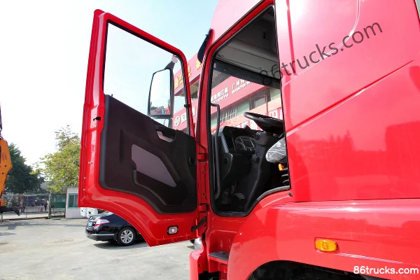 SAIC Hongyan Jieka C100 Heavy Truck 350hp 6X2(8 wheels) Tractor Truck Cab (1) | 86Trucks