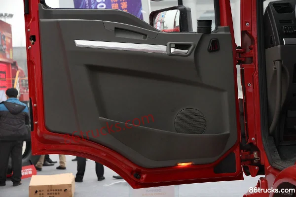 SHACMAN Delong L3000 Empty Container Version 185hp 4X2(6 wheels) Tractor Truck Cab (3) | 86Trucks