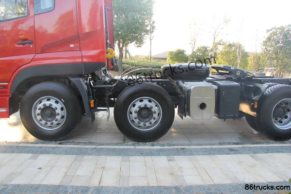 Dongfeng Commercial Vehicle Tianlong Heavy Truck 420 hp 6X2(8 wheels) Semi-trailer Tractor Truck Chassis (1) | 86Trucks