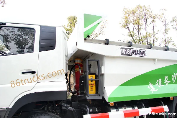 Dongfeng Commercial Vehicle Tianlong KC Heavy Truck 350 hp 6X4(10 wheels) 6m Dump Truck Body (3) | 86Trucks