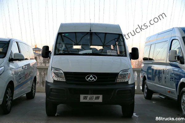 SAIC MAXUS V80 modèle 2015, 136 ch, version manuelle Aoyuntong, fourgon fermé toit haut empattement long (China V) Extérieur (2) | 86Trucks
