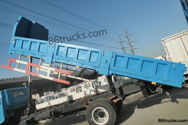 JAC Kangling Dingli 160 hp 4X2(6 wheels) 6.5m dump truck Chassis (3) | 86Trucks