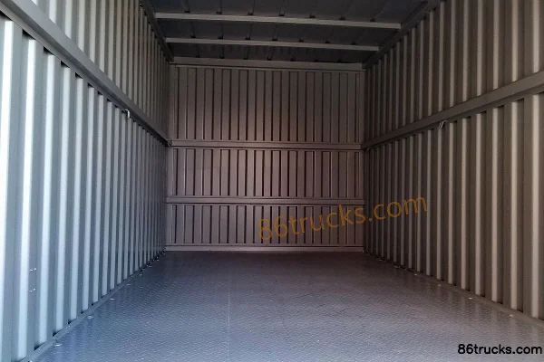 JMC New Kaiyun 109 hp 4X2(6 wheels) 3.8m semi-row van light truck (narrow body) (JX5044XXYXPGA2) Exterior (3) | 86Trucks