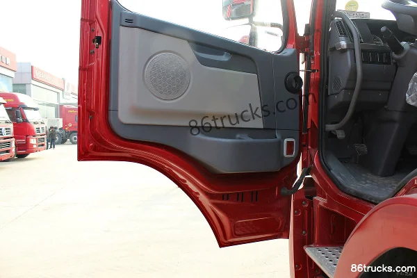 Dayun N8C heavy truck 375hp 6X2(8 wheels) tractor truck Cab (2) | 86Trucks