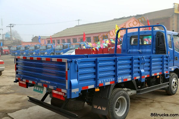Feidi X2 série travaux 87 ch 4X2(6 roues) camion benne 3,85 m Carrosserie (3) | 86Trucks