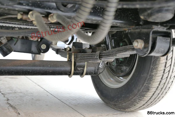 Kama Ruiling J3 1,1 L 60 ch 4X2(6 roues) essence camion micro plateau 3,1 m cabine simple Châssis (3) | 86Trucks