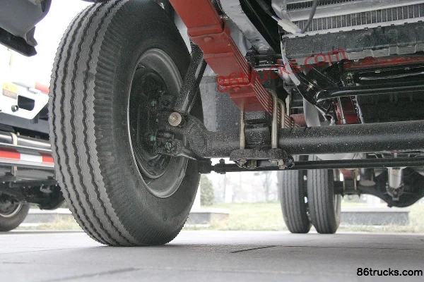 Tangjun Ouling Xiaobaoma 68 ch 4X2(6 roues) camion benne double cabine 2,515 m Châssis (3) | 86Trucks