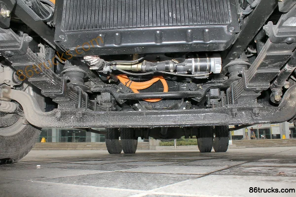 FAW Jiefang Hu VH 68hp 4X2(6 wheels) Electric Barrel Garbage Truck (Yuanda Brand) Chassis (2) | 86Trucks