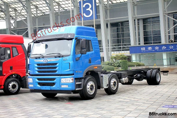 FAW Jiefang Qingdao HanV2.0 Heavy Truck 260 hp 6X2(8 wheels) 9.65 m Cage Cargo Truck Exterior (3) | 86Trucks