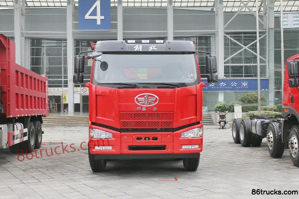 FAW Jiefang J6P camion lourd 280 ch 8X4(12 roues) camion benne 6,8 m Extérieur (2) | 86Trucks