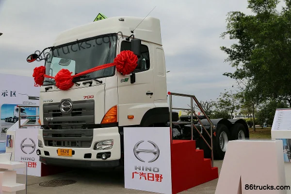 GAC HINO 700 Series Heavy Truck 420 hp 6X4(10 wheels) Tractor Truck (Dangerous Goods) Exterior (3) | 86Trucks