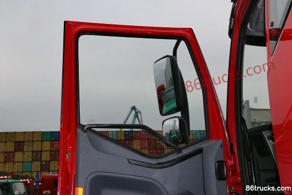 FAW Liute Jinlu Medium Truck 170 hp 4X2(6 wheels) 6.8m Van Cargo Truck Cab (2) | 86Trucks