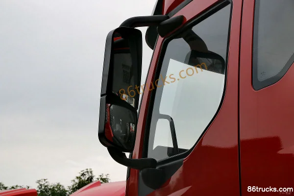Dongfeng Liuqi Chenglong H7 camion lourd 450 ch 6X4(10 roues) tracteur routier (rouge) Cabine (3) | 86Trucks