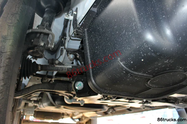 SAIC MAXUS V80 2016 136hp Aoyuntong Manual Short Wheelbase Medium Roof Panel Van (China V) Chassis (2) | 86Trucks
