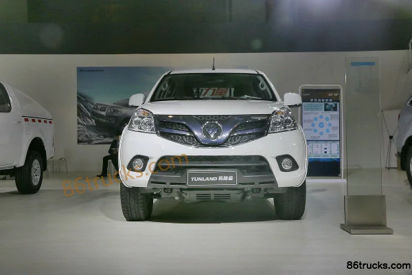 Foton Tunland S 2.8L Diesel 161hp 4WD Double Row Pickup Cab (2) | 86Trucks