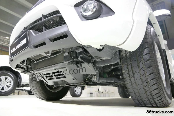 Foton Tunland S 2.8L Diesel 161hp 4WD Double Row Pickup Body (3) | 86Trucks