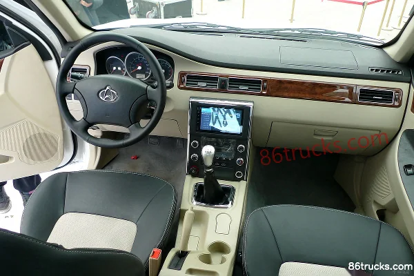 Changan Light Vehicle Shenqi F50 2016 Deluxe Short Wheelbase 2.2L Gasoline 106 hp Double Row Pickup Chassis (2) | 86Trucks