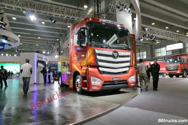 Foton Auman EST 6 Series Heavy Truck 380 hp 4X2(6 wheels) Tractor Truck Exterior (2) | 86Trucks