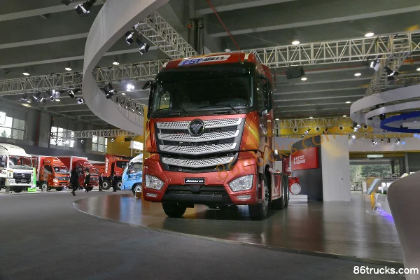 Foton Auman EST 6 Series Heavy Truck 430 hp 6X4(10 wheels) Tractor Truck (Fast Gear 16-Speed) Exterior (3) | 86Trucks