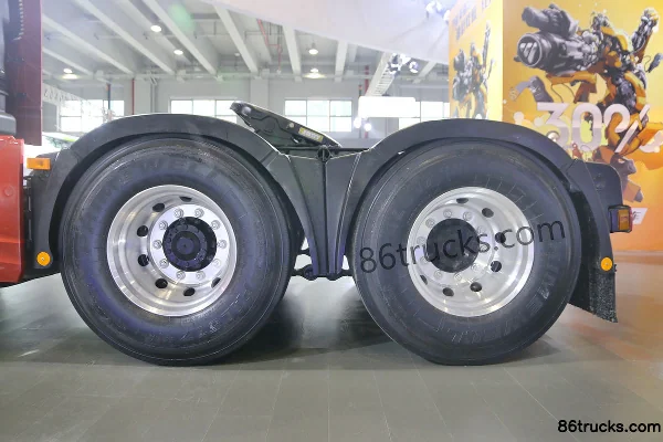Foton Auman EST 6 Series Heavy Truck 430 hp 6X4(10 wheels) Tractor Truck (Fast Gear 16-Speed) Chassis (3) | 86Trucks