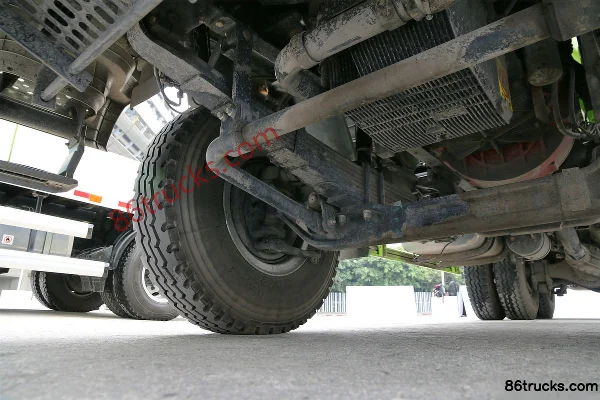 Foton Leisa L9 350hp 6X4(10 wheels) 4.49m³ Concrete Mixer Truck Chassis (2) | 86Trucks