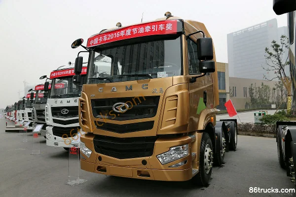 Hualing Hanma H6 Heavy Truck 420 hp 6X2(8 wheels) Tractor Truck Exterior (3) | 86Trucks