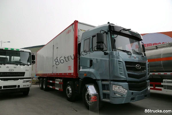 Hualing HanmaH6 345hp 8X4(12 wheels) Refrigerated Truck Exterior
