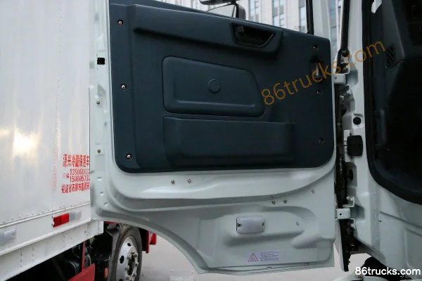 Hualing HanmaH6 245hp 6X4(10 wheels) Compactor Garbage Truck Cab (3) | 86Trucks