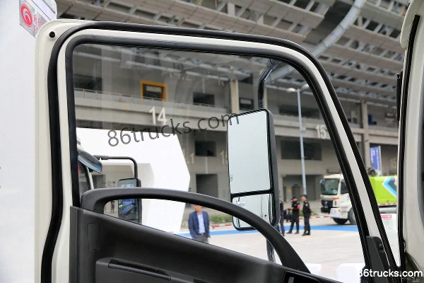 Foton Forland Kangrui H2 95 ch 4X2(6 roues) véhicule publicitaire Cabine (2) | 86Trucks