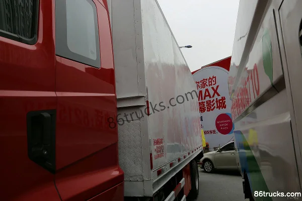 Hualing HanmaH6 180hp 4X2(6 wheels) Refrigerated Truck Body (1) | 86Trucks