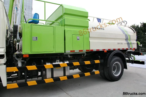 Foton AumanETX 210 ch 4X2(6 roues) camion de nettoyage haute pression Carrosserie (1) | 86Trucks