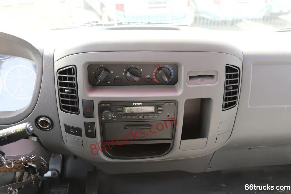 Foton Aumark 3 série 118 ch 4X2(6 roues) camion léger à grille 3,7 m cabine demi-avancée (2) | 86Trucks