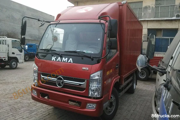 Kama Junchi 116 hp 4X2(6 wheels) 4.2m Single-row Van Truck Exterior (2) | 86Trucks