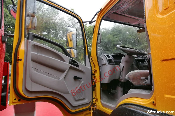 Sichuan Hyundai Ruiyu Light Truck 140 hp 4X2(6 wheels) 4.3m Dump Truck Cab (1) | 86Trucks