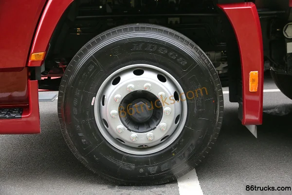 Hyundai Commercial Vehicle Chuanghu XCIENT Heavy Truck 410 hp 8X4(12 wheels) 9.46 m Stake Truck Chassis (2) | 86Trucks