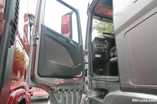 Hyundai Commercial Vehicle Chuanghu XCIENT Heavy Truck 410 hp 8X4(12 wheels) 9.37 m Van Truck Cab (1) | 86Trucks