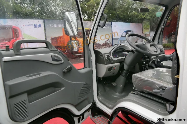 Hyundai Sichuan Ruibei 113 ch 4X2(6 roues) camion léger à ridelles double cabine 2,6 m (1) | 86Trucks