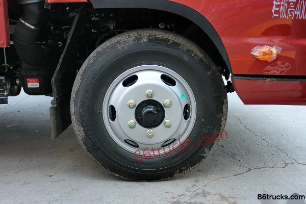 Foton Ollin CTX 131 hp 4X2(6 wheels) 4.23m single-row flatbed light truck chassis (Beijing V) (2) | 86Trucks