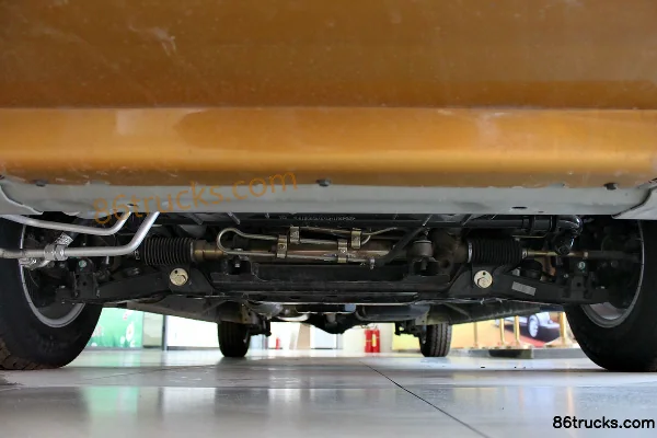 Foton Business Vehicle Meng Parker S Shinkansen Luxury 136hp Enclosed Van Truck Chassis (1) | 86Trucks
