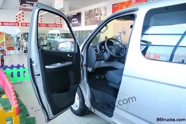 Foton utilitaire ParkerE classique 122 ch fourgon fermé Cabine (1) | 86Trucks